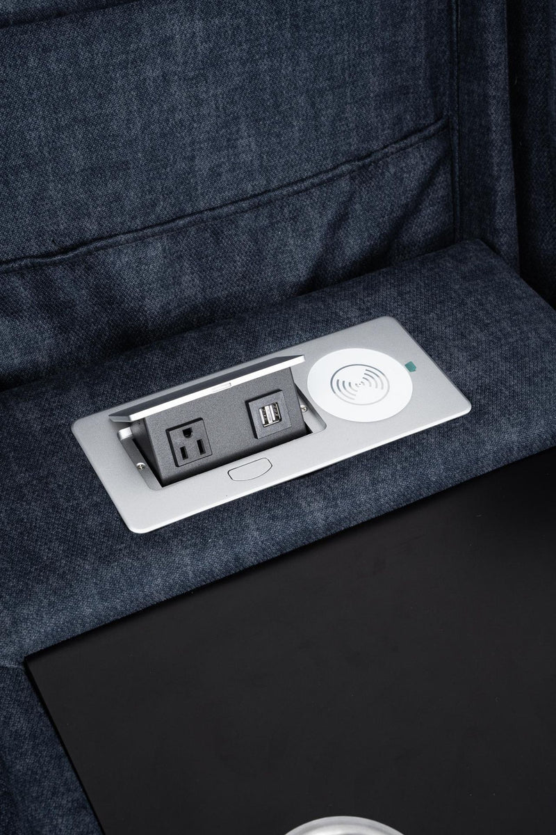 LIVING ROOM RECLINER