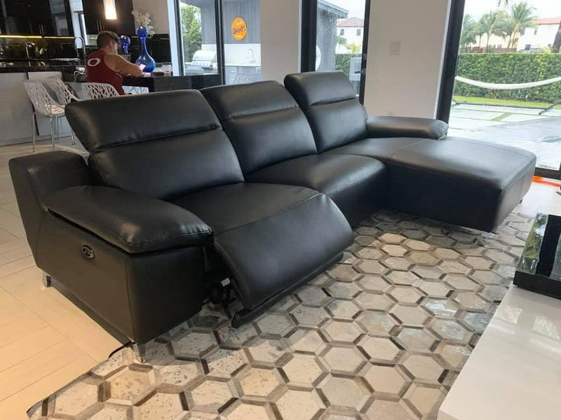 Sectional recliner