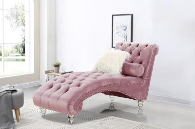 CHAISE