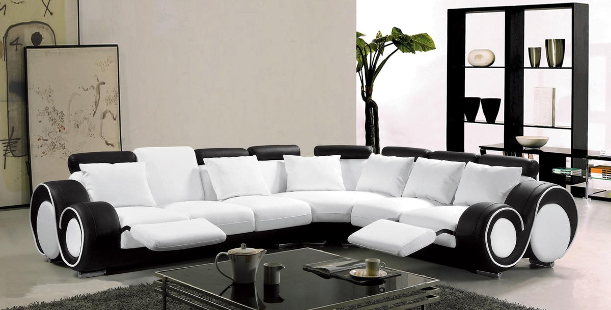 Recliner sectional