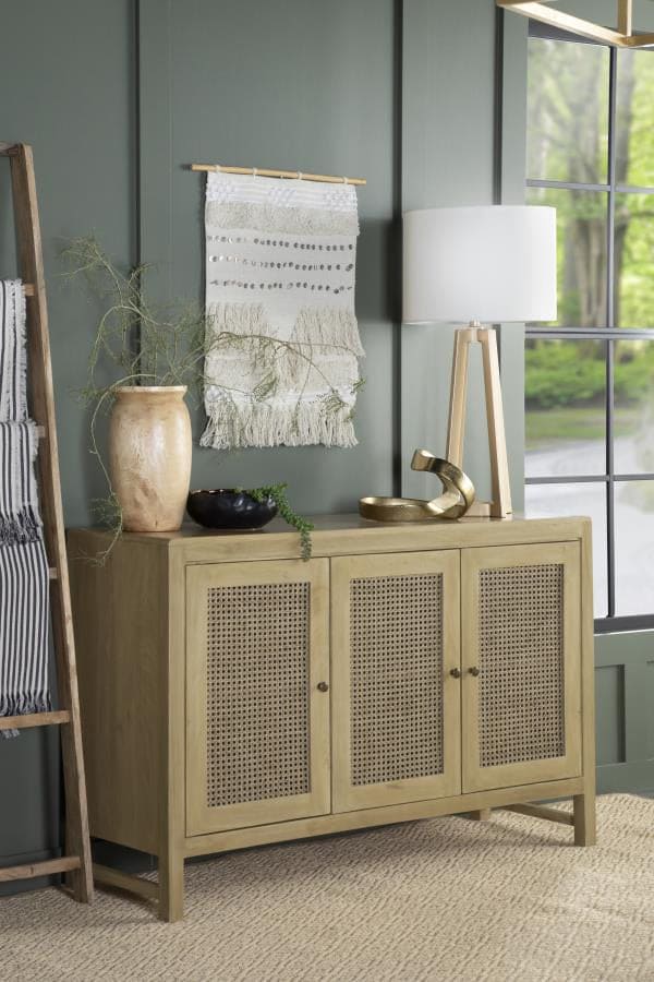 Accent cabinet