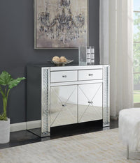 Accent cabinet