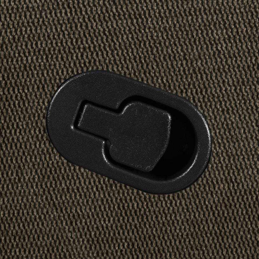 Living Rooms recliner