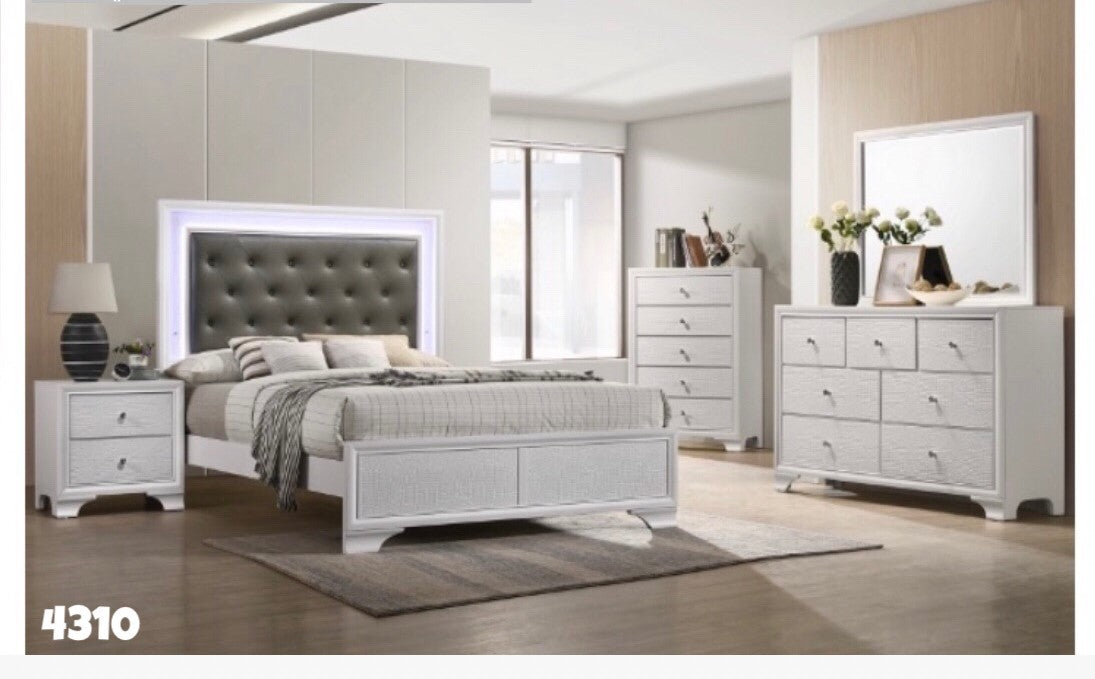 BEDROOM SET